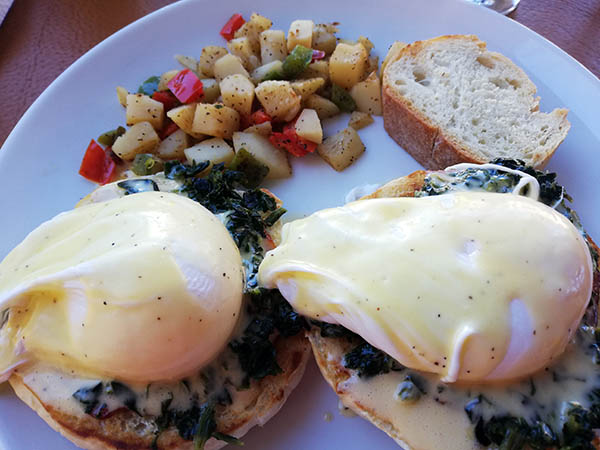 Eggs Benedict