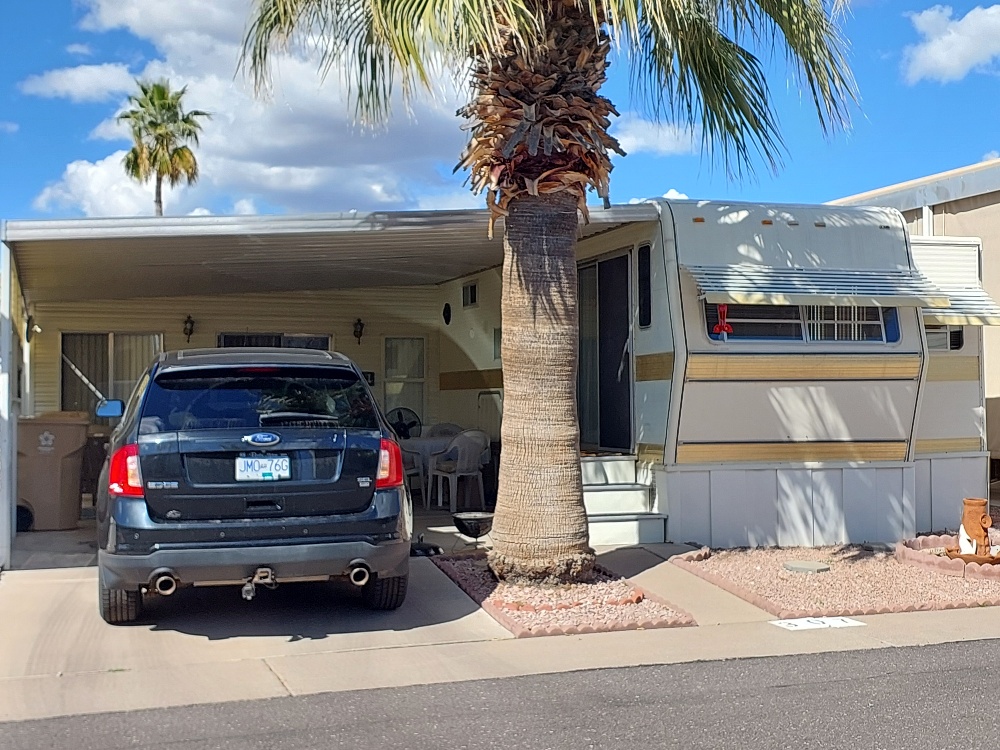 Mobile home in Arizona, USA