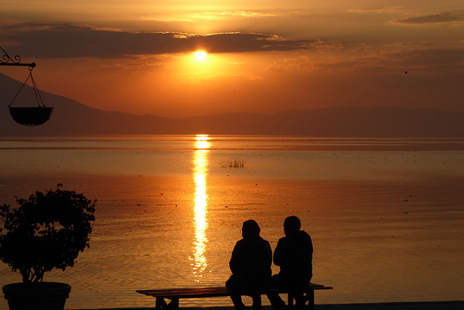 Sunsets on Lake Chapala are popular with Everyone